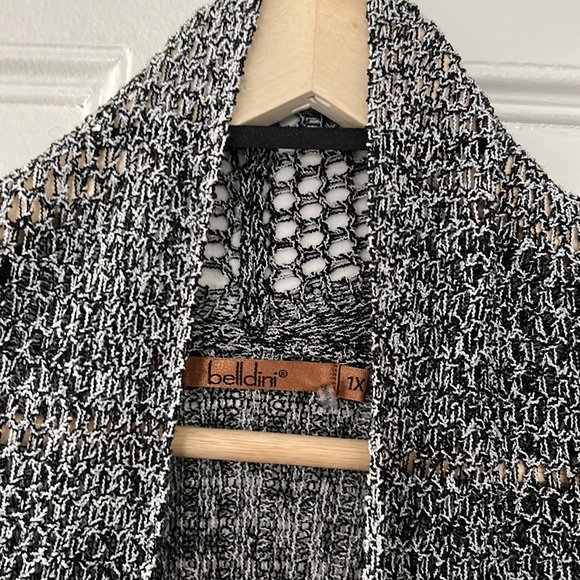 Baldini crocheted and ribbed knit 3/4 sleeve cardigan. Gray and black blend. - Picture 2 of 11